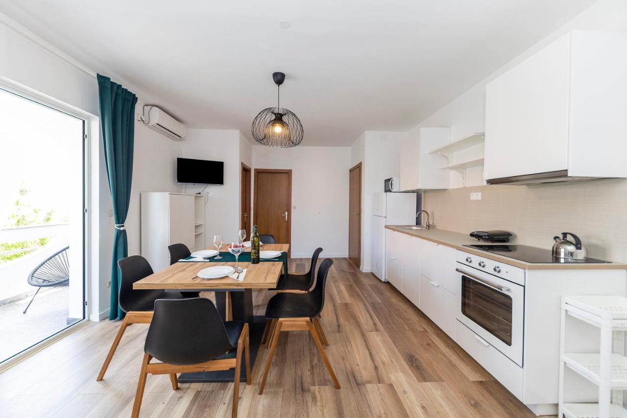Maestral Apartment *