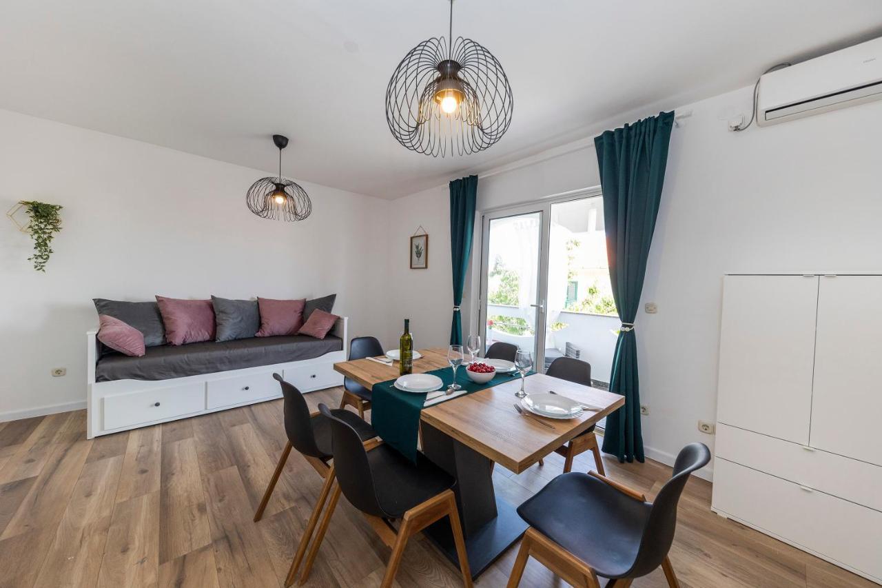 Maestral Apartment *